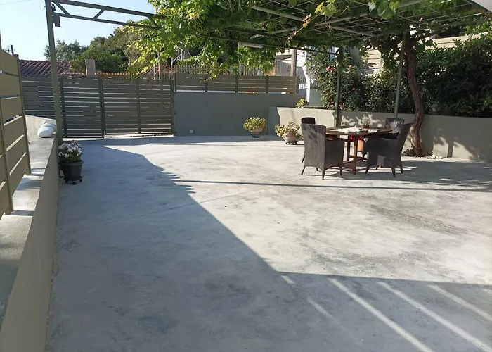 Petrochori Memories House- Floor 0